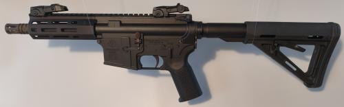 Tippmann M4-22 Micro Elite Pistol mit Magpul MOE Hinterschaft