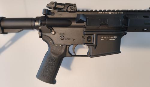 Tippmann M4-22 Micro Elite Pistol mit Magpul MOE Hinterschaft