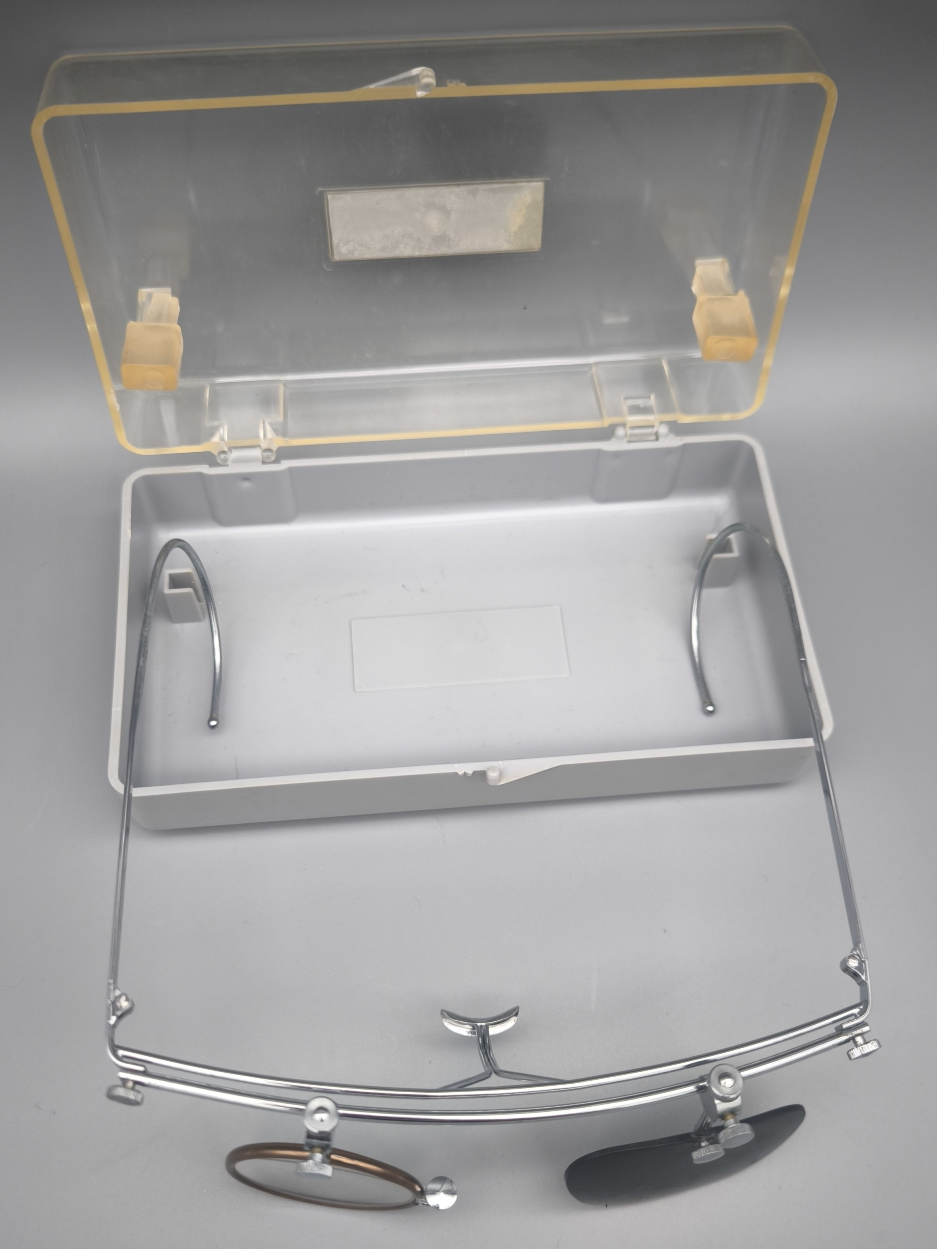 Schießbrille Knoblock mit Augenblende und Box