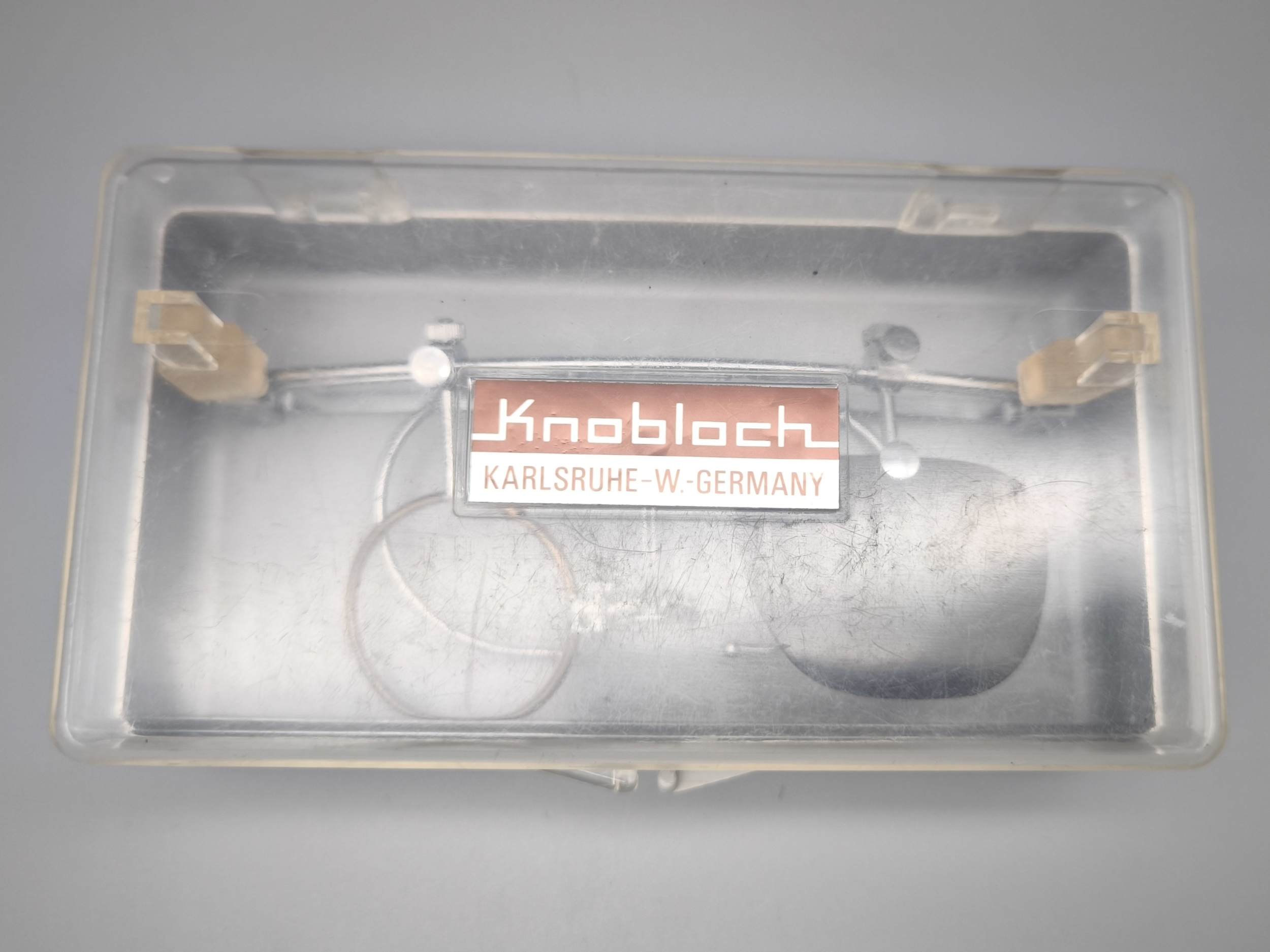 Schießbrille Knoblock mit Augenblende und Box