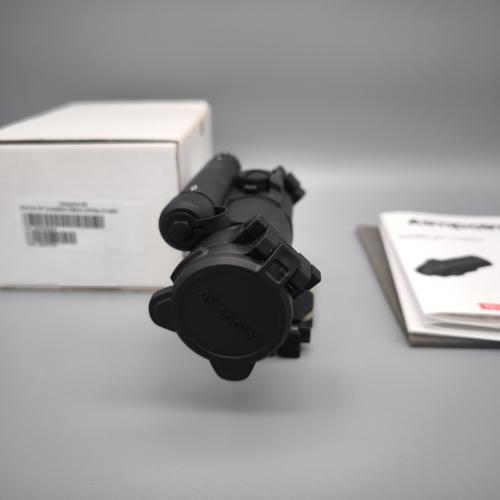 Comp M4h Rotpunktvisier mit LRP Montage und Spacer