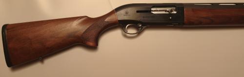 A300 Outlander 12/76 Selbstladeflinte mit Stahlschrotbeschuss Walnussholz Schaft