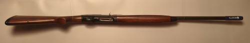 A300 Outlander 12/76 Selbstladeflinte mit Stahlschrotbeschuss Walnussholz Schaft