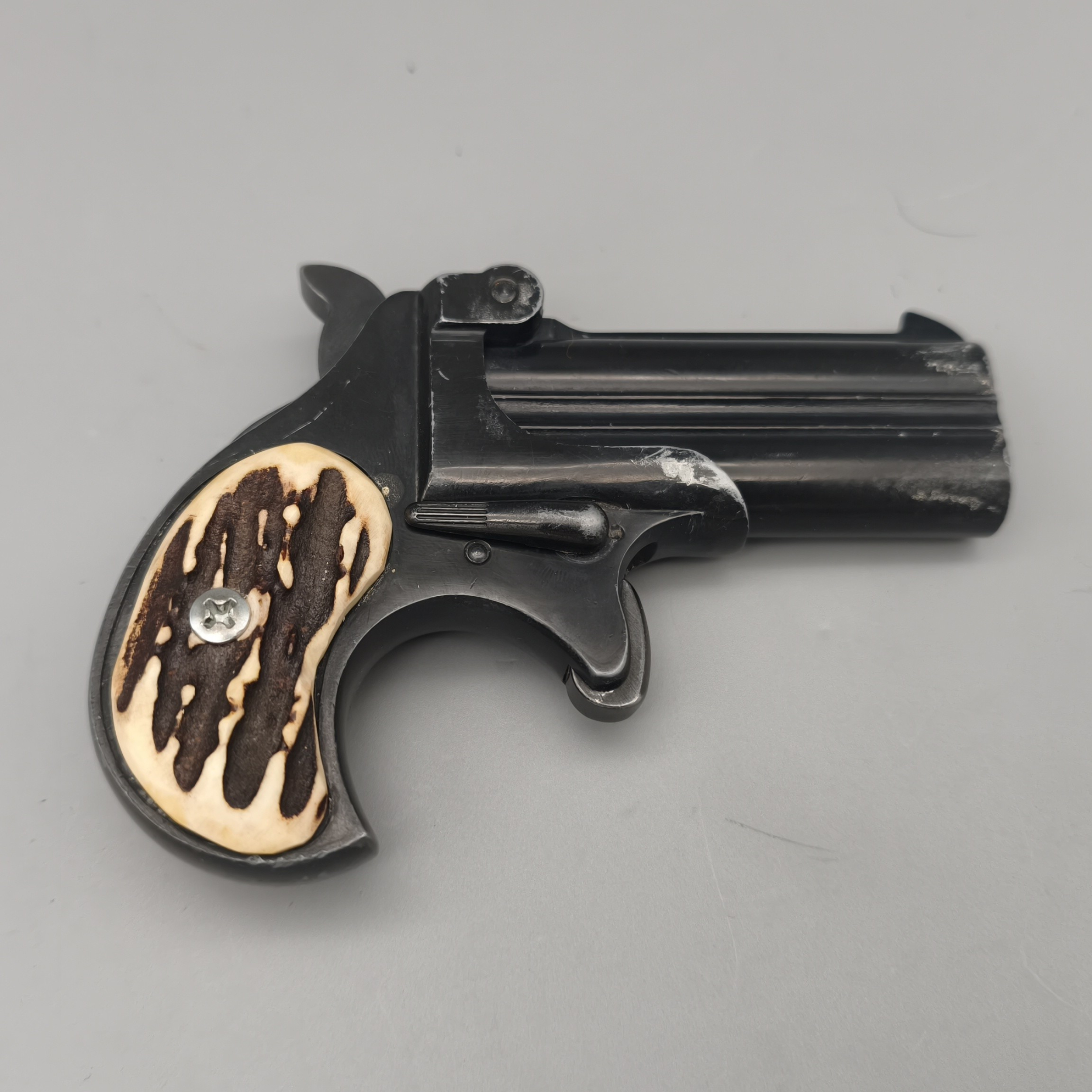 R&ouml;hm RG 13 Derringer Kaliber 4mm R Lang