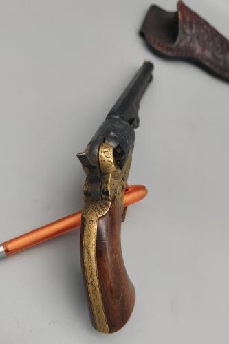 FIE Hege Uberti 1848 .31 Blackpowder Baby Dragoner Perkussionsrevolver