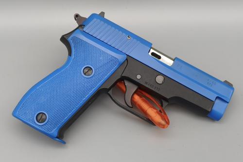 P6 FX Übungspistole der Polizei NRW 9mmFX "FOF CQT" #872 CeraKote