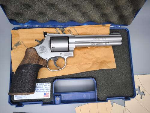 Smith & Wesson 686 International DX .357Magnum