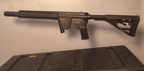 Schmeisser AR15-9 S4F SD mit Integralschalldämpfer
