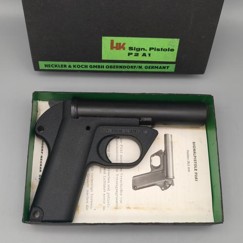 H&K Signalpistole P2A1 Kaliber 4 BundesZollVerwaltung Zoll im original Karton