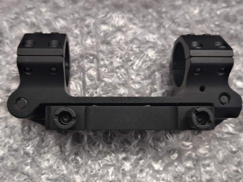 Eratac Blockmontage mit 20MRAD Skala verstellbarer Vorneigung, 30mm Ringdurchmesser 20mm BH T50000-008 mit Muttern