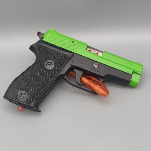 P6 Laser Übungspistole der Polizei NRW "Grünwaffe" CQT" #815