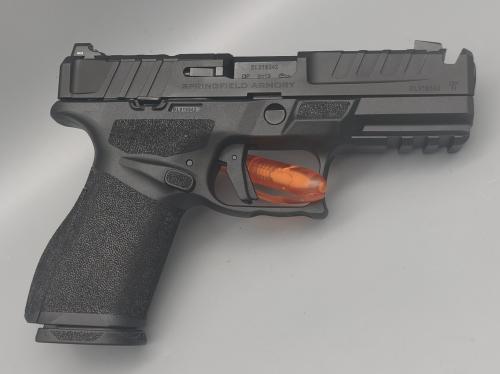 HS Products/Springfield Echelon 4.0C Comp. 9mm Luger mit 3 Dot Tritium Visierung OR Optics Ready