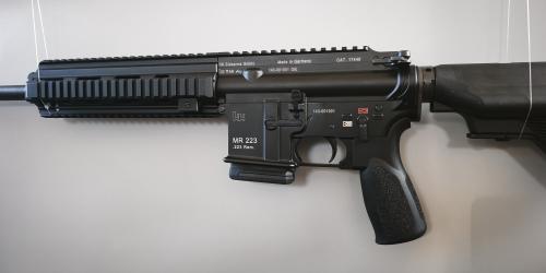 Heckler & Koch MR223 .223Rem. 14,5" mit Quadrail Handschutz wie HK416