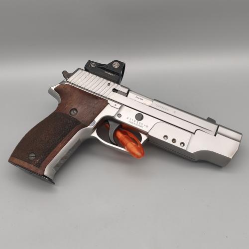 Sig Sauer P226s 9mm Luger mit Laufgewicht und Rotpunkt Romeo1 eckernförder Fertigung