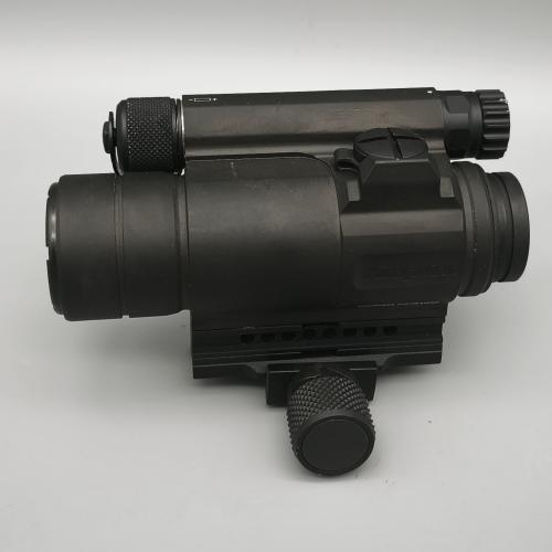 Aimpoint Comp M4 mit QRP2 Montage