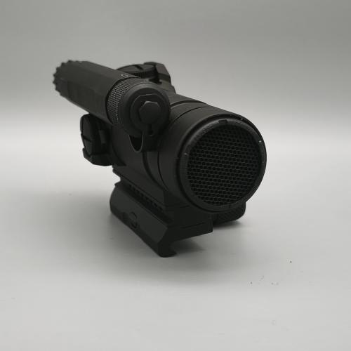 Aimpoint Comp M4 mit QRP2 Montage